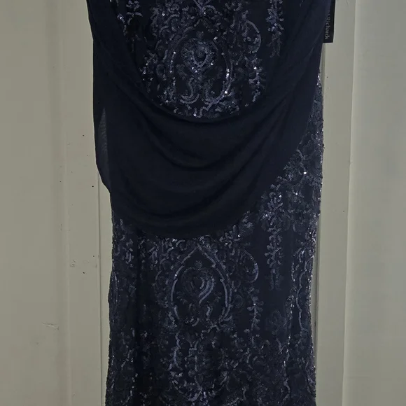 ✨ NWT R&M Richards Navy Sequin Gown - Size 12 ✨ - Picture 6 of 6